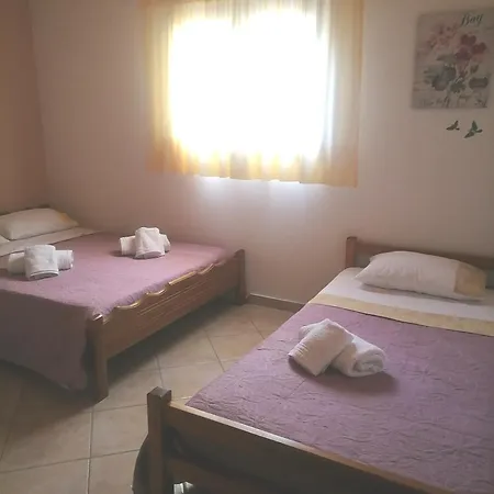 Maria House Apartment Plataniotissa